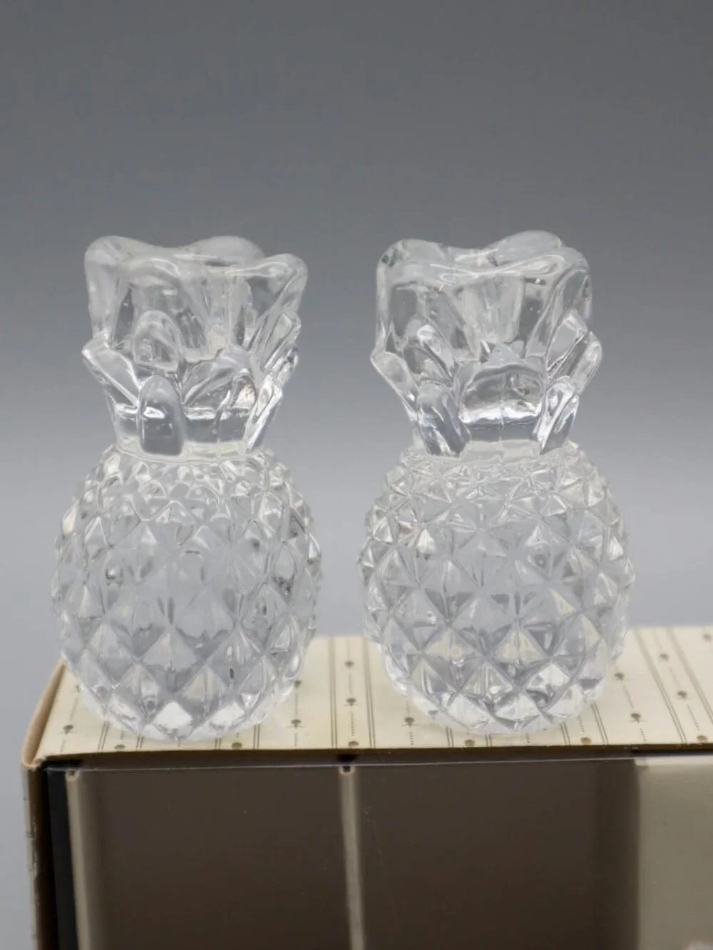 4 Vtg Williams-Sonoma Clear Glass Pineapple Tiny Taper Candle Holders Tropical